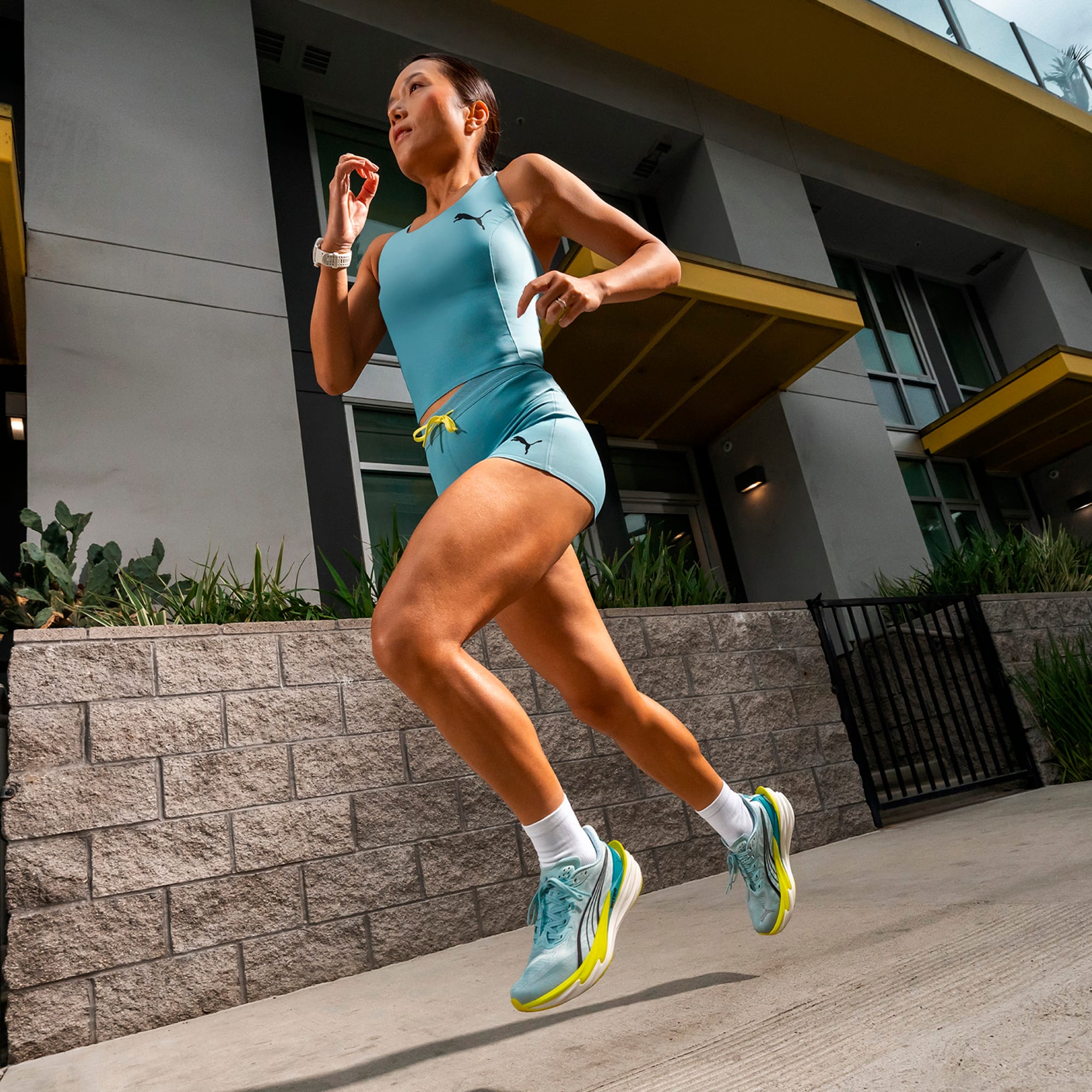 Tênis de Corrida Deviate NITRO™ 4 Feminino PUMA
