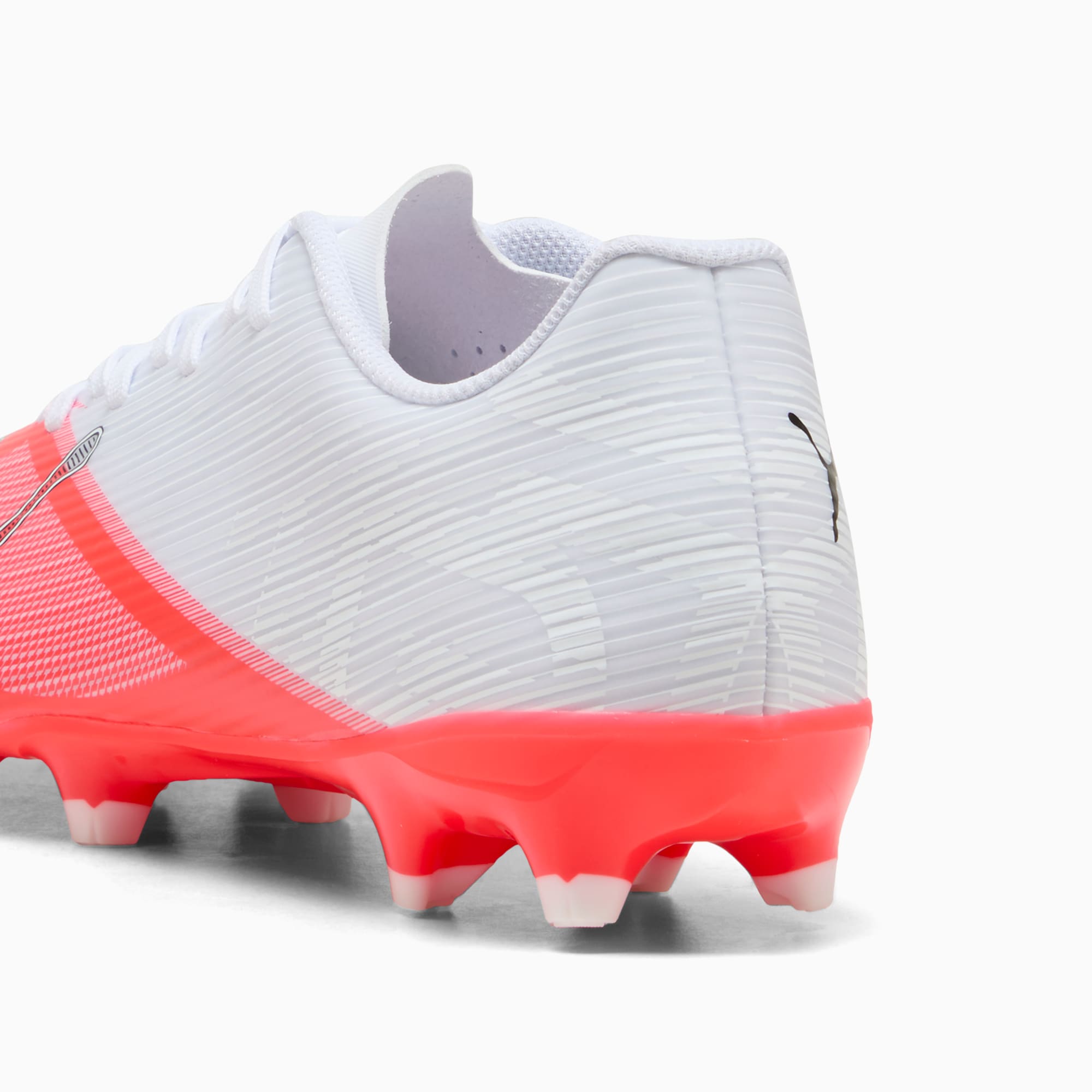 Chuteira de Campo Ultra 7 Play Unissex PUMA